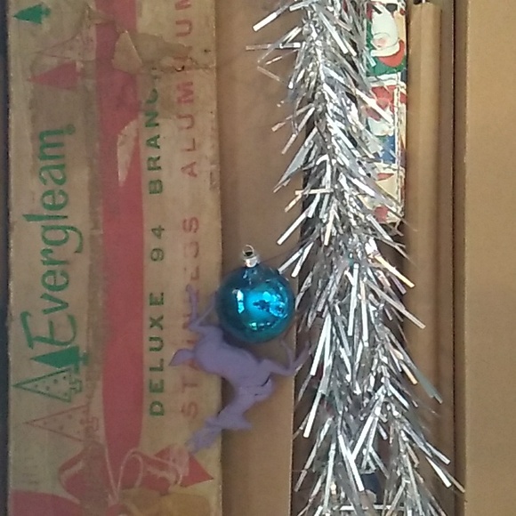 Vintage Box of CHRISTMAS LIGHTS 🎄 - Picture 5 of 16